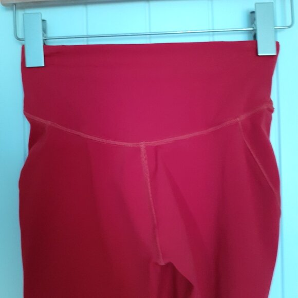 Lululemon Base Pace High-Rise Crop 23" in Dark Red Size 4 - Picture 7 of 11